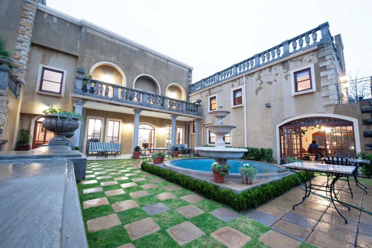 Hotel Il Castello Clarens Zewnętrze zdjęcie