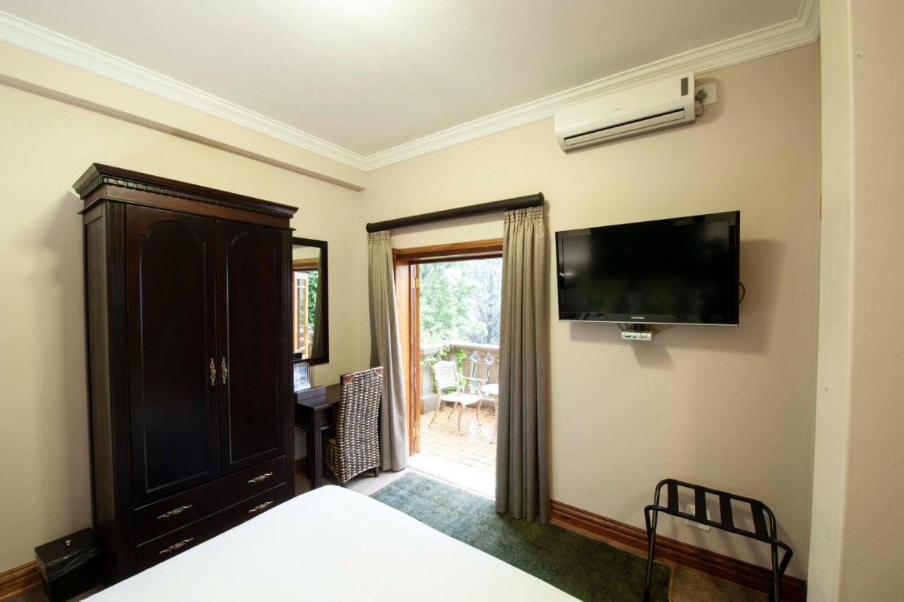 Hotel Il Castello Clarens Zewnętrze zdjęcie