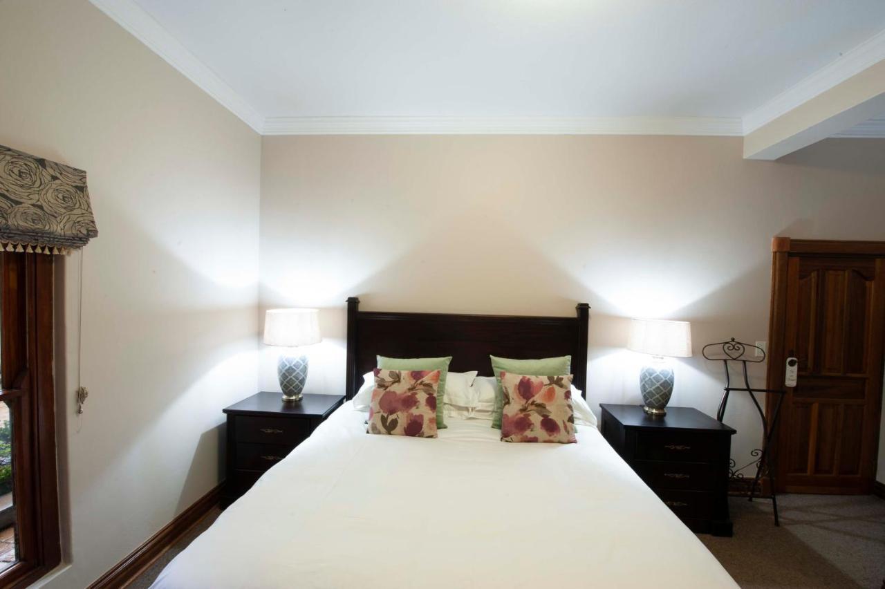 Hotel Il Castello Clarens Zewnętrze zdjęcie