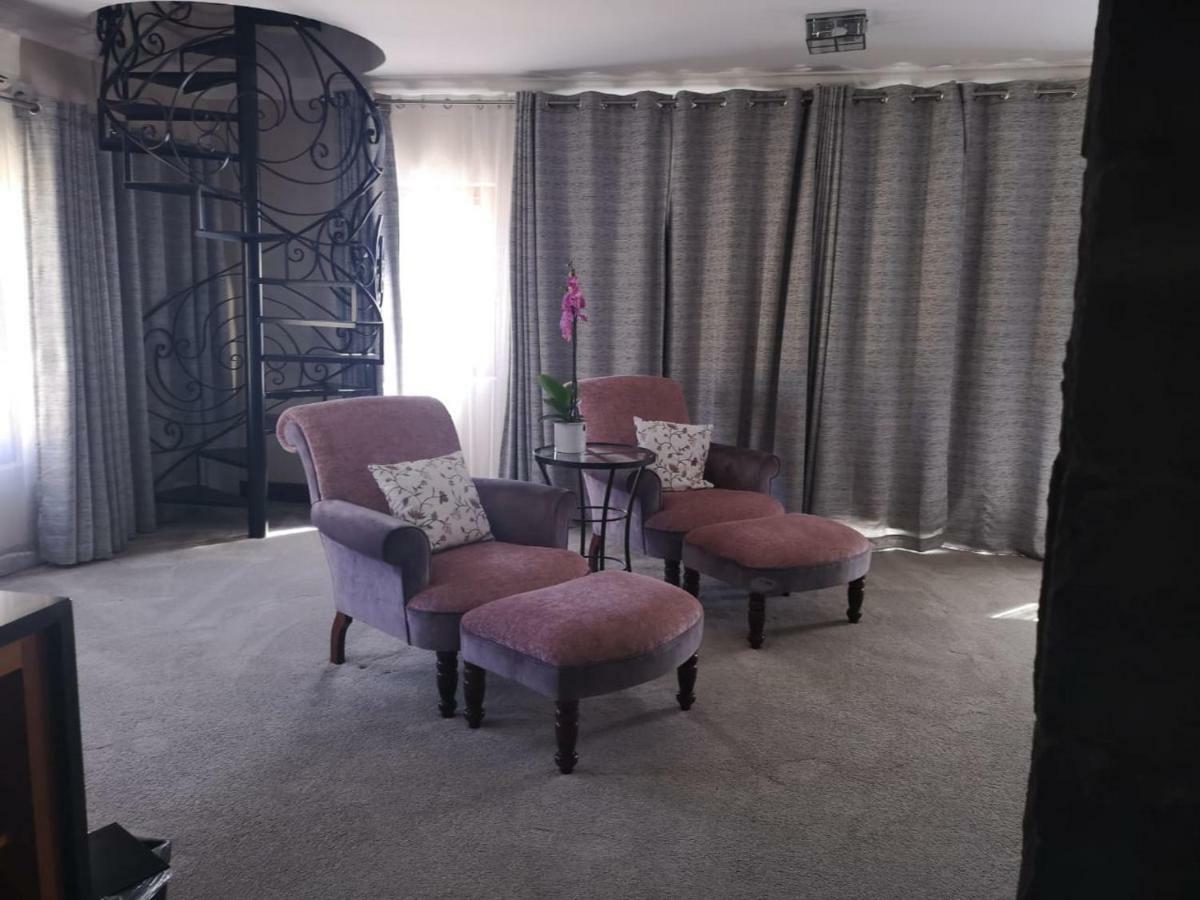 Hotel Il Castello Clarens Zewnętrze zdjęcie